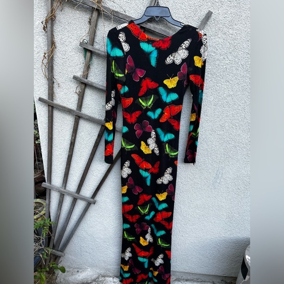 Alice + Olivia Rosaria Butterfly Print Low Back Fitted Maxi Dress in Red - Picture 8 of 16